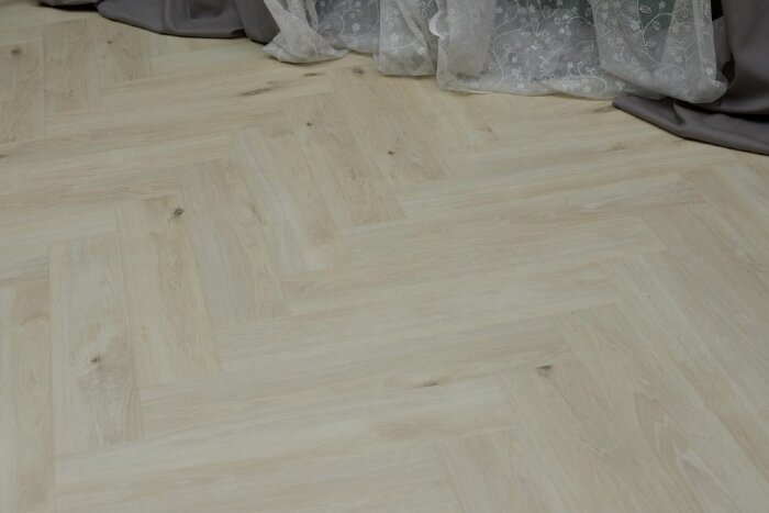 Каменный SPC ламинат Steinholz Herringbone Ландекк STH061H (640х128х4.5 мм)